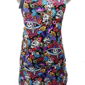 REVERSIBLE APRON WITH "KATRINA CHIQUITA" PATTERN,